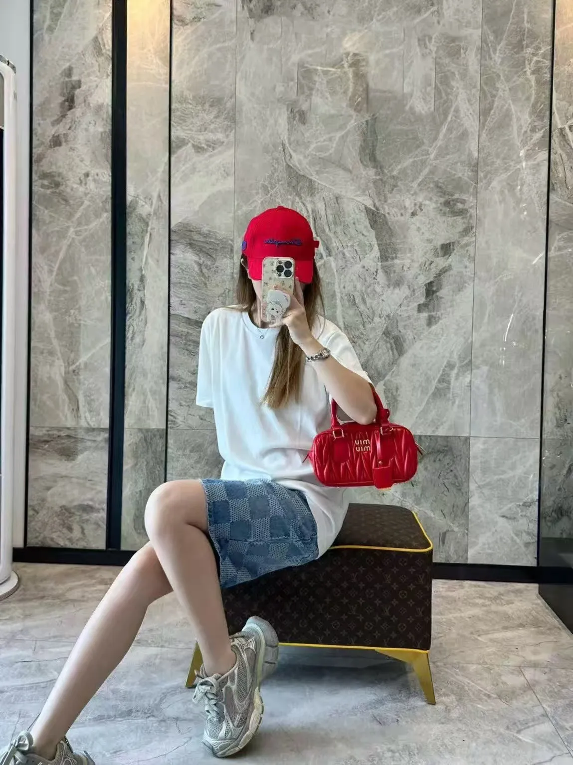 Louis Vuitton/